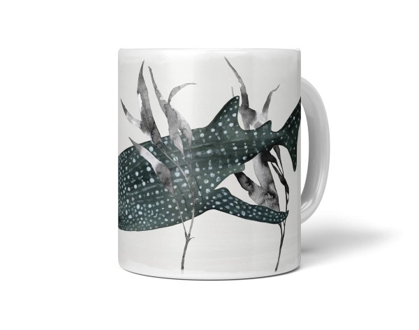 Paul Sinus Art Dekorative Tasse mit schönem Motiv Walhai Pflanzen Wasserfarben Kunstvoll Schwarz