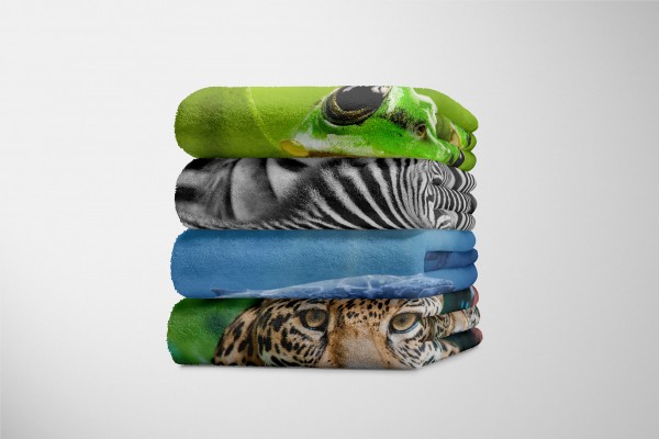 Paul Sinus Art Handtuch Strandhandtuch Saunatuch Kuscheldecke mit Tiermotiv Buckelwal unter Wa im Angebot