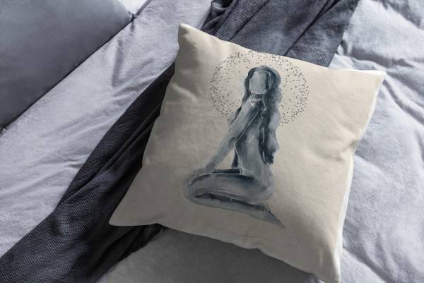 Paul Sinus Art Dekokissen Kissen Pastelltöne Eauzone Aquarell junge Frau Motiv Weich Schön Dekorativ Kunstvoll Begrenzte Freigabe