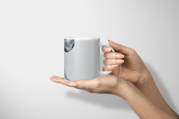 Paul Sinus Art Dekorative Tasse mit schönem Motiv junge Frau im Mondlicht Vollmond Wasserfarben Geheimnisvoll Jubiläumsangebot