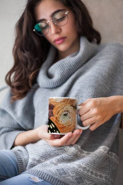 Paul Sinus Art Dekorative Tasse mit schönem Motiv Schmetterling Blumen Blumenstrauß Vintage Sommer Limitierter Zeitrabatt