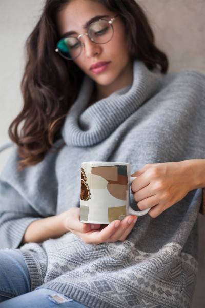 Paul Sinus Art Dekorative Tasse mit schönem Motiv schönem Design Schmetterling Kunstvoll Vintage Blumen Versandkostenfrei