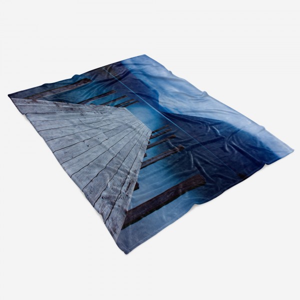 Paul Sinus Art Handtuch Strandhandtuch Saunatuch Kuscheldecke mit Fotomotiv Bergsee Steg Natur Fabrikladen