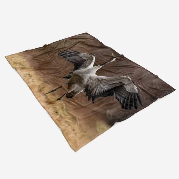 Paul Sinus Art Handtuch Strandhandtuch Saunatuch Kuscheldecke mit Tiermotiv Kranich breitet Fl Meist gekauft