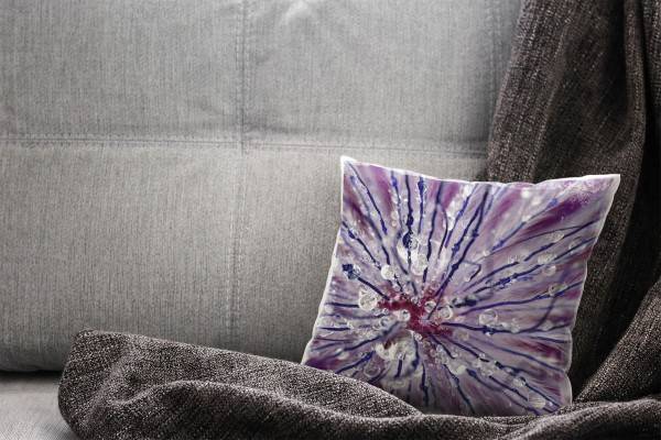 Paul Sinus Art Macro, Blumen, lila, Wassertropfen, Blume Deko Kissen 40x40cm für Couch Sofa Lounge Zierkissen Neuheiten