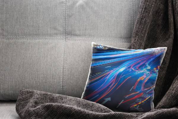 Paul Sinus Art Urban und City, rot, blau, Lichtlinien, Nacht, Straße Deko Kissen 40x40cm für Couch Sofa Lounge Zier Kostenloser Versand