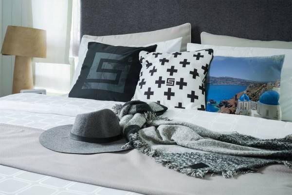 Paul Sinus Art City, Landschaft, blau, weiß, Santorini, Griechenland Deko Kissen 40x40cm für Couch Sofa Lounge Zier Letzte 2 Tage
