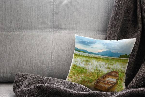 Paul Sinus Art Landschaft, blau, grün, braun, Boot am Strand Deko Kissen 40x40cm für Couch Sofa Lounge Zierkissen zollfrei