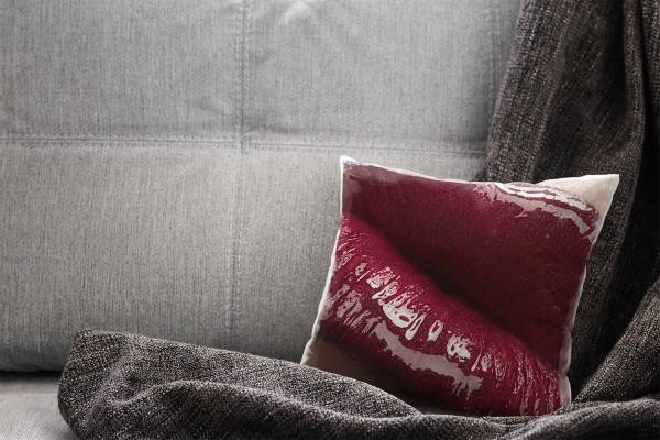 Paul Sinus Art Macro, rot, Lippen, Glanz Deko Kissen 40x40cm für Couch Sofa Lounge Zierkissen Weihnachtsangebot
