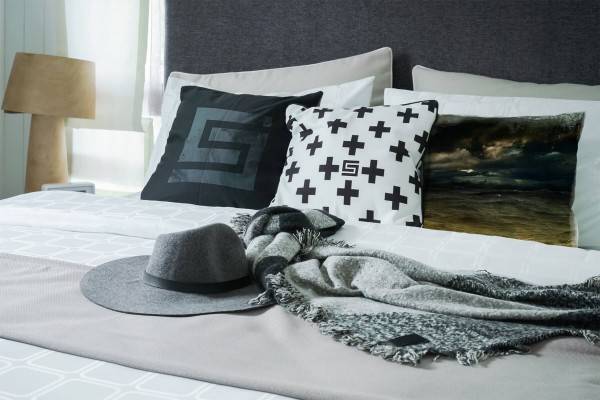 Paul Sinus Art Meer, braun, schwarz, Wellen, Wolken Deko Kissen 40x40cm für Couch Sofa Lounge Zierkissen Online Outlet